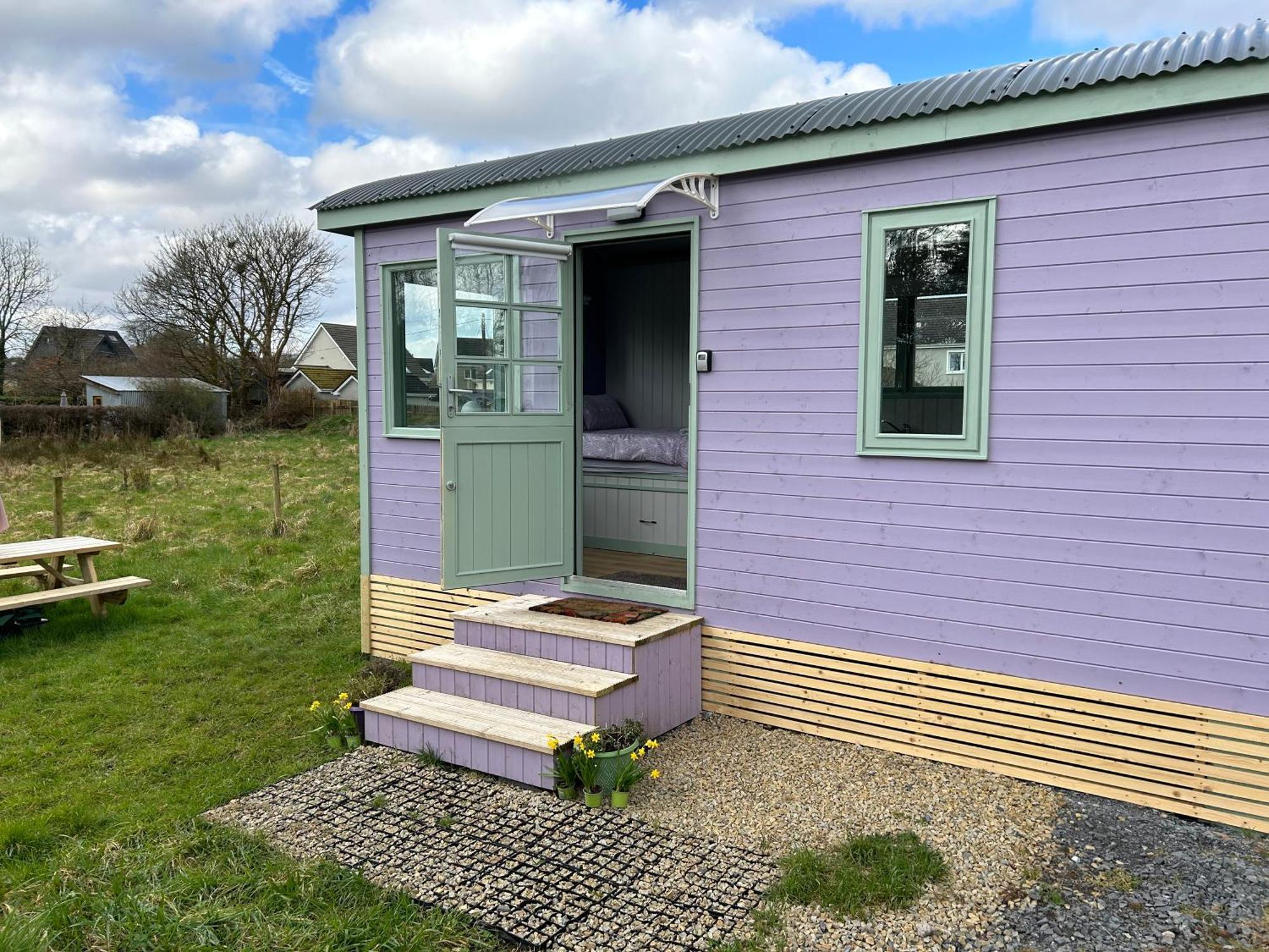 Market Street Shepherd'S Hut Leitrim Dromahair Exteriör bild