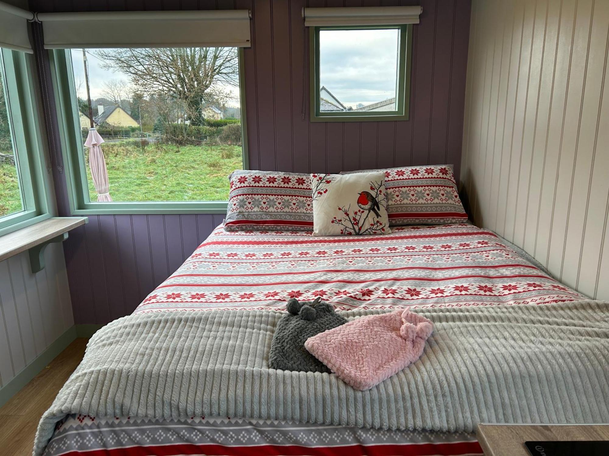 Market Street Shepherd'S Hut Leitrim Dromahair Exteriör bild